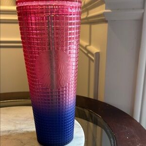 Starbucks Tumbler Venti 24 oz Watermelon Pink Purple Gradient with straw. New